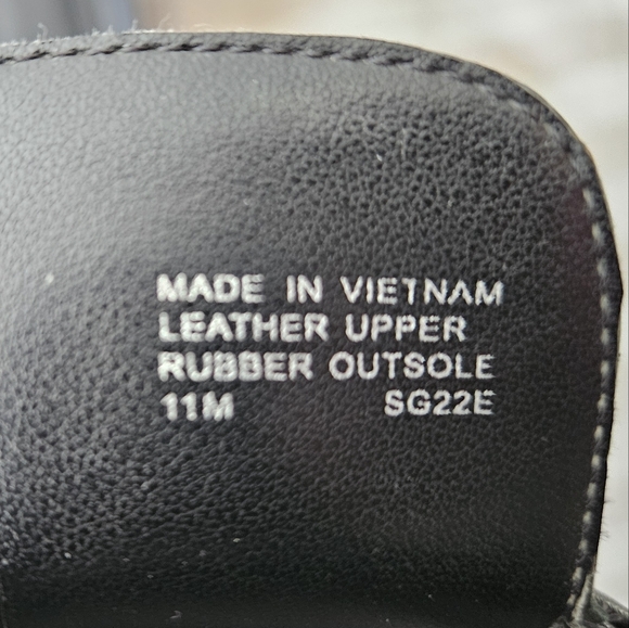 Michael Knors Black Leather Loafers - Picture 7 of 7